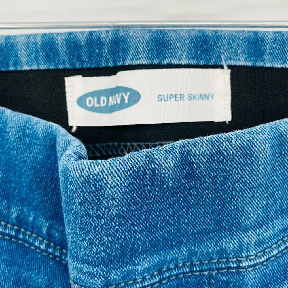 Old Navy Size 10 Medium Wash High Rise Super Skinny Pull On Jeans Stretch